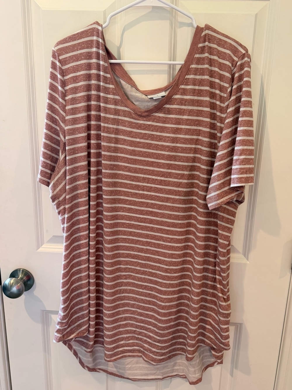 LuLaRoe Iris Pink and White Striped Vneck Tshirt Size 2XL